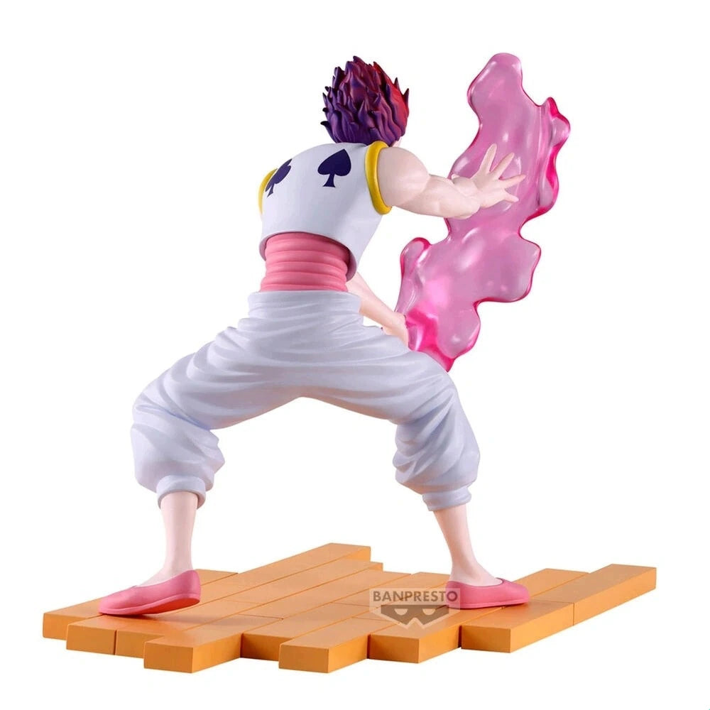 Figurka Hisoka Banpresto – widok z tyłu